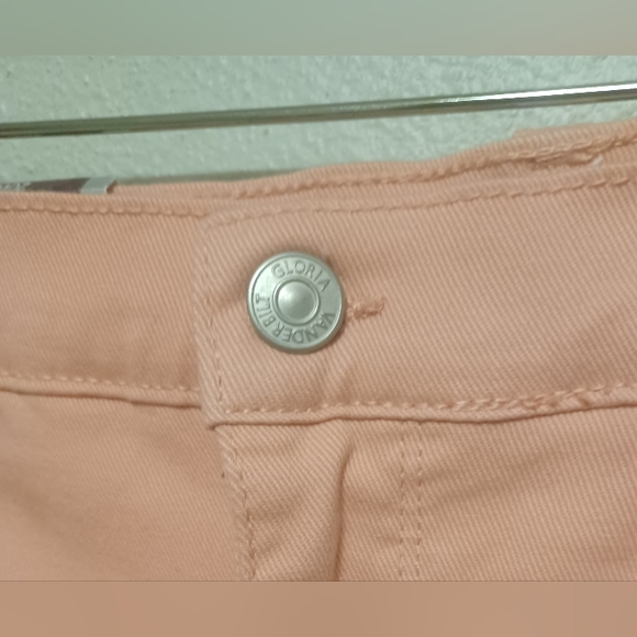 Gloria Vanderbilt Size 20W Amanda Slimming Effect Corral Classic Capri NWT - Picture 2 of 12